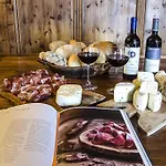 Alojamento de Acomodação e Pequeno-almoço B&B Rossodisera Domegge di Cadore