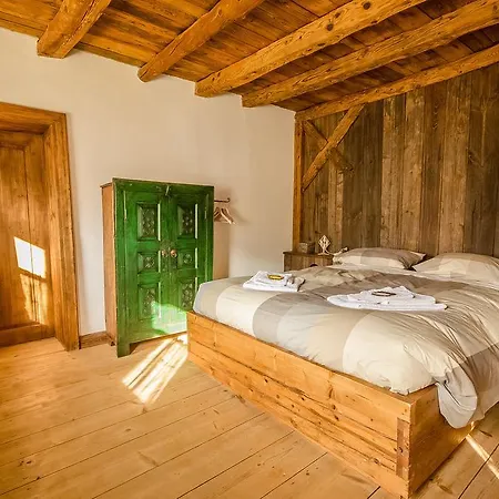 Rossodisera Bed & Breakfast