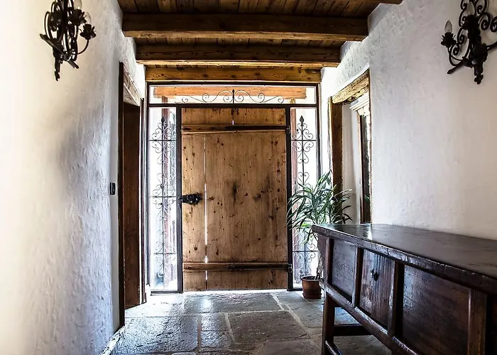 Casa Rossodisera 4* 도메게 디 카도레