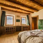 B&B Rossodisera Frühstückspension Domegge di Cadore