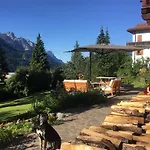 B&B Rossodisera
