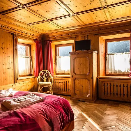 Rossodisera Bed and breakfast Domegge di Cadore