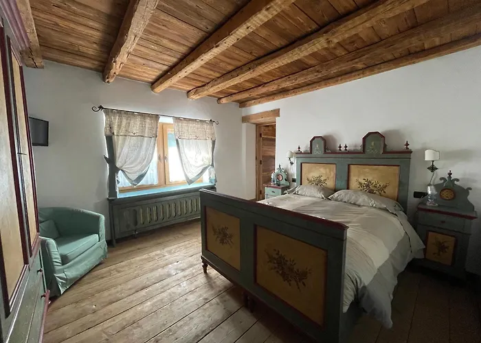 Casa Rossodisera دوميج دي كادور